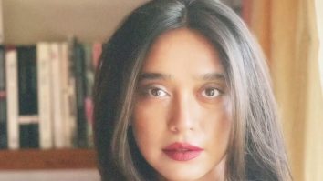 Sayani Gupta’s beautiful floral outfit with bold red lip is the vibe!