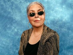 Zeenat Aman disapproves of idea of making her biopic: “In my opinion, it would be foolish…”
