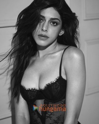 Alaya F