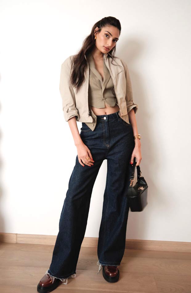 Athiya Shetty channels 90s vibes with chic yet comfy high-waisted denim and cropped vest Athiya Shetty channels 90s vibes with chic yet comfy high-waisted denim and cropped vest