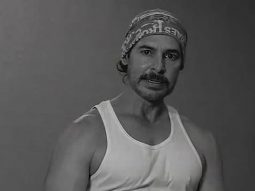 Dino Morea gives tips for a better physical and mental health on World Health Day