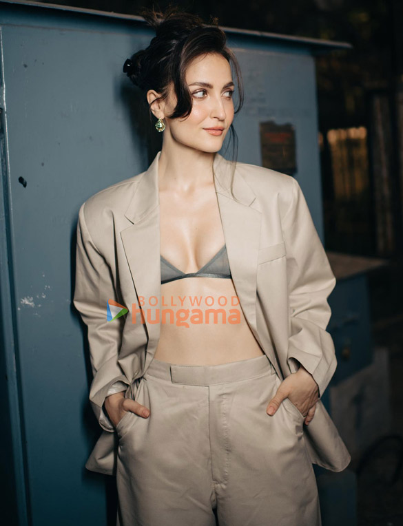 elli avrram 2 118