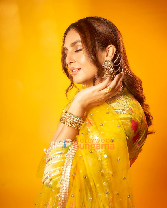 huma qureshi 2 187
