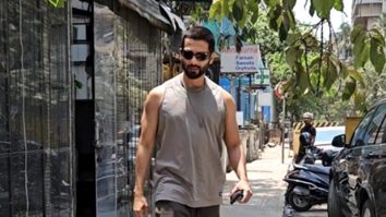 Those arms! Shahid Kapoor gets clicked flaunting his biceps in a low cut T-shirt