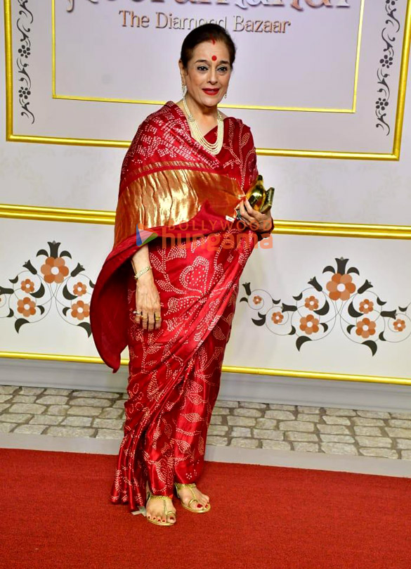 photos aditi rao hydari manisha koirala sanjay leela bhansali and others grace the premiere of heeramandi 24404 16