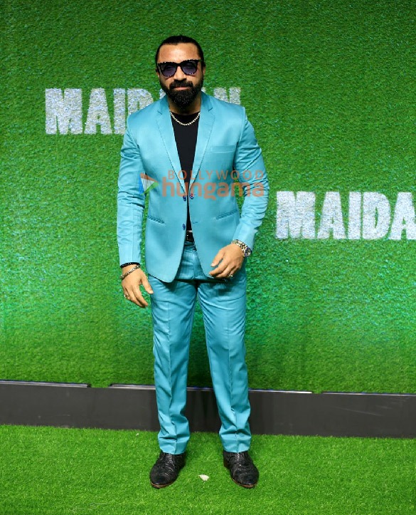 photos ajay devgn boney kapoor sanya malhotra and others grace the special screening of maidaan 2 3