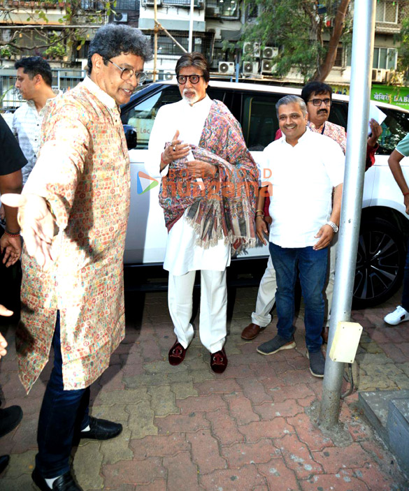 photos amitabh bachchan abhishek bachchan and randeep hooda attend deenanath mangeshkar sm 3