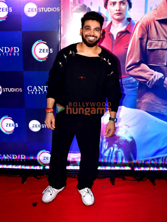 photos celebs grace the premiere of silence 2 the night owl bar shootout 8
