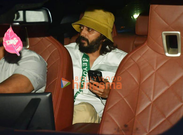 photos celebs grace the screening of bade miyan chote miyan at yrf studios 4