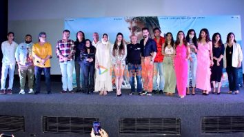 Photos: Deepak Tijori, Mahesh Bhatt, Pooja Bhatt and others snapped at the trailer launch of Tipppsy