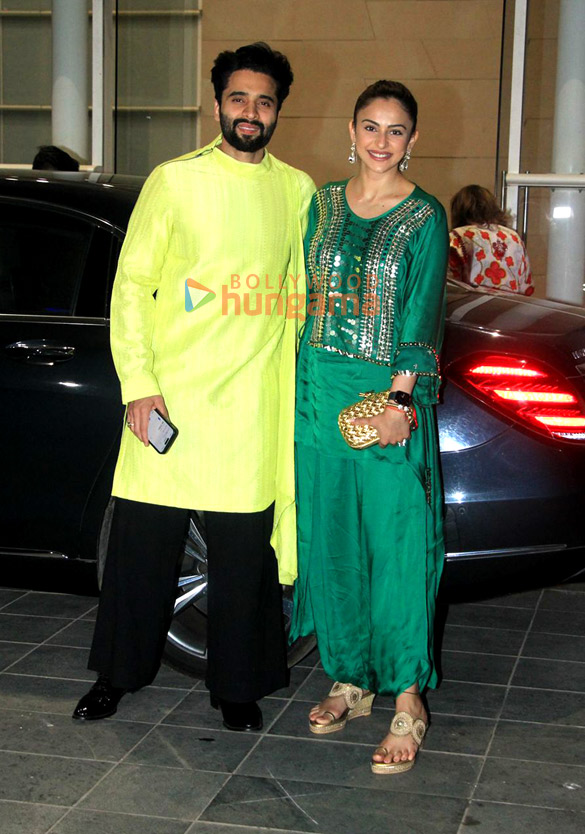 photos jackky bhagnani rakul preet singh and others snapped at ali abbas zafars iftaar party 1