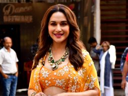Photos: Madhuri Dixit and Suniel Shetty snapped on the sets of Dance Deewane 4
