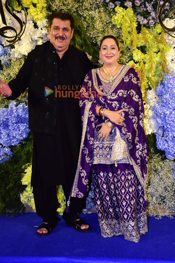 photos producer anand pandit and family snapped with daughter aishwarya and son in law sahil at their wedding reception 7 2