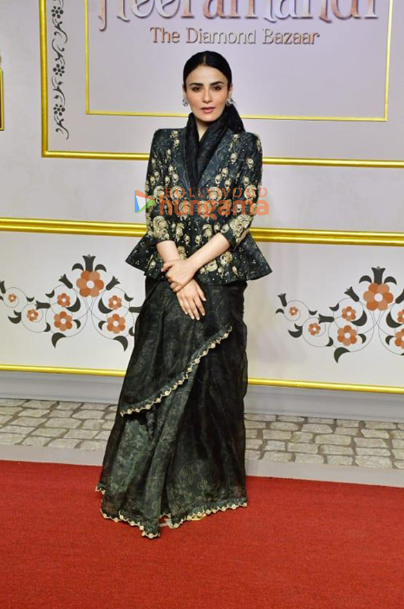 photos salman khan alia bhatt aditi rao hydari sanjay leela bhansali and others grace the premiere of heeramandi 11