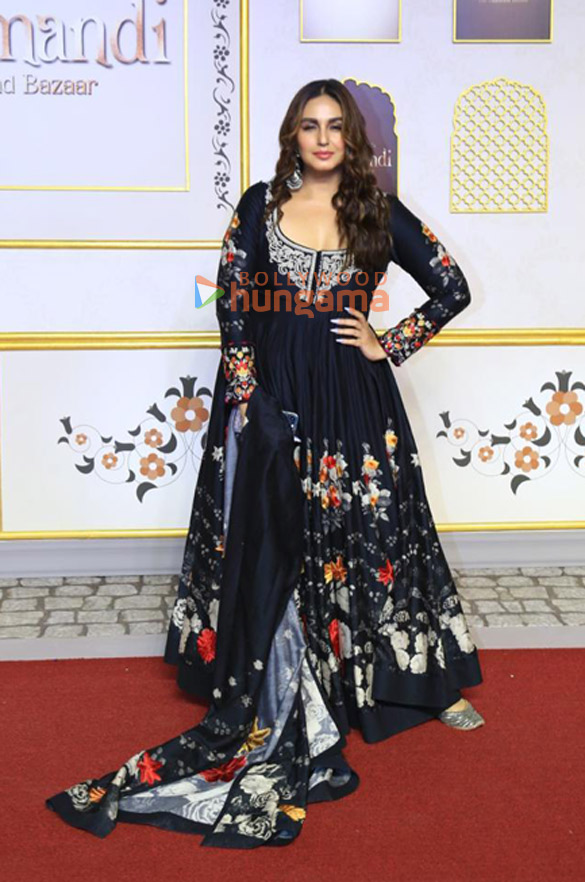 photos salman khan alia bhatt aditi rao hydari sanjay leela bhansali and others grace the premiere of heeramandi 5