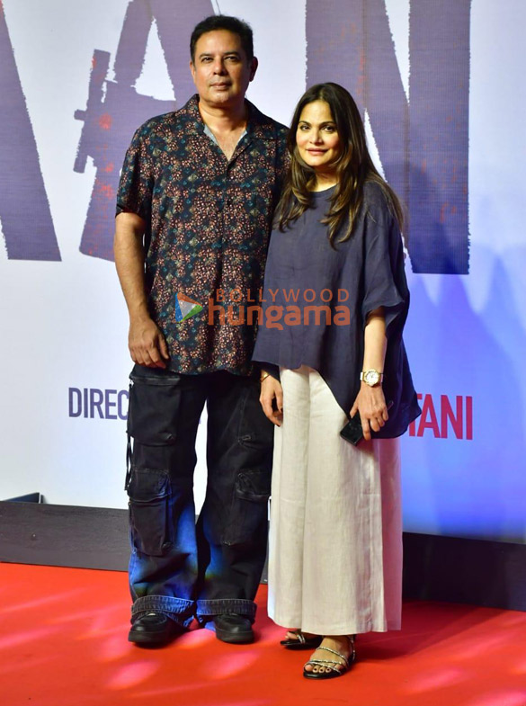 photos salman khan sohail khan arbaaz khan and others grace the premiere of ruslaan 00661 8