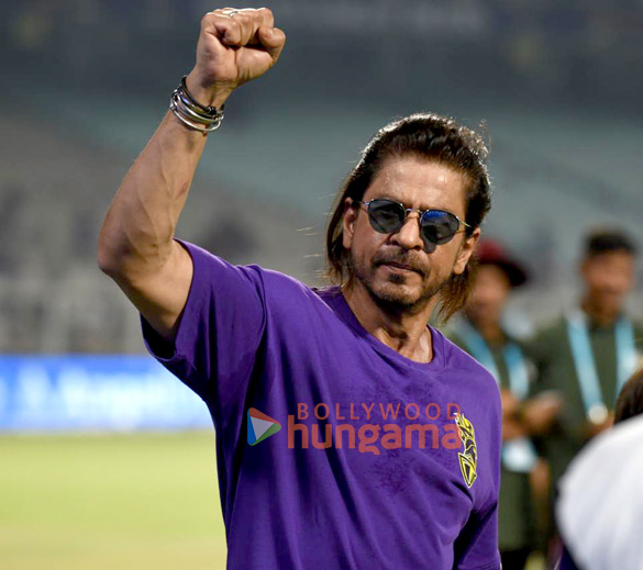 photos shah rukh khan suhana khan ananya panday and abram khan snapped at eden gardens for kolkata knight riders match at ipl 2024 3 3