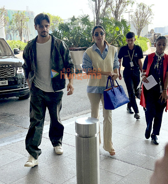 photos sidharth malhotra kiara advani and others snapped at the airport 6