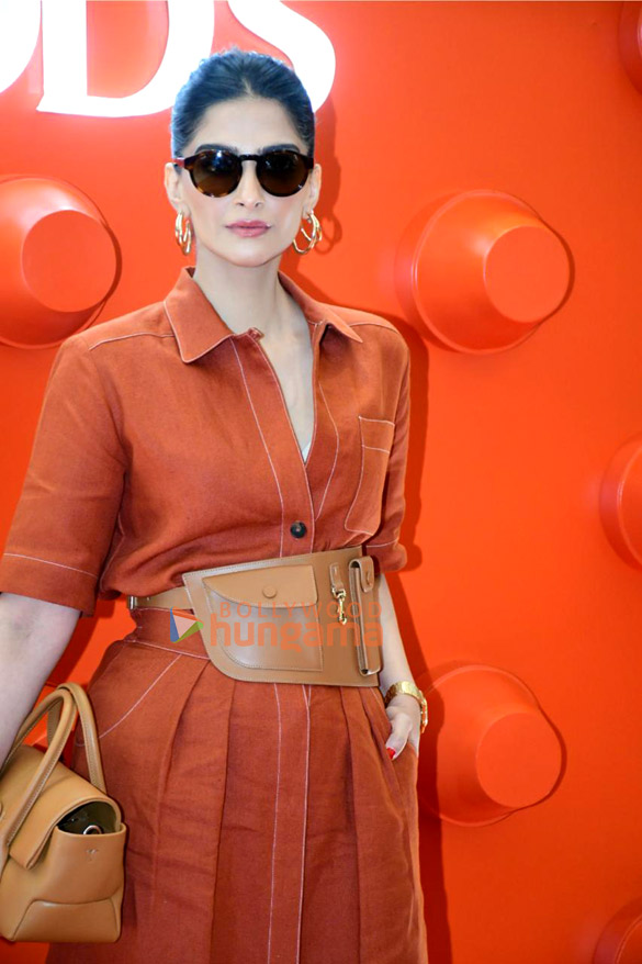 photos sonam kapoor ahuja attends the launch of tods new store 6