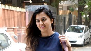 Photos: Tejasswi Prakash snapped outside her yoga class