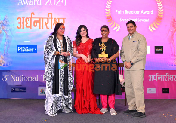 photos zareen khan inaugurates 3rd national transgender award 2024 1