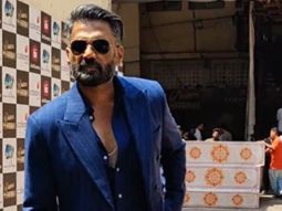 A lesson in styling pantsuits ft. Suniel Shetty!
