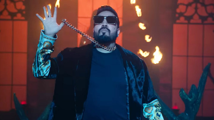 Kartam Bhugtam – Title Track | Shreyas Talpade, Vijay Raaz | Mika Singh Kartam Bhugtam – Title Track | Shreyas Talpade, Vijay Raaz | Mika Singh