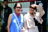 Mother-daughter duo! Masaba & Neena Gupta strike a pose for paps as they get clicked