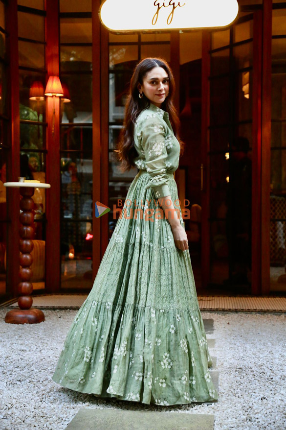 photos aditi rao hydari snapped at gigi restaurant in bandra 1 2