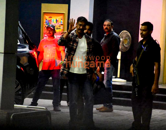 Photos: Ajay Devgn, Suhana Khan and others snapped at Kalina airport Photos: Ajay Devgn, Suhana Khan and others snapped at Kalina airport