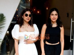 Photos: Bhumi Pednekar and Samiksha Pednekar snapped outside Nomad Pizza