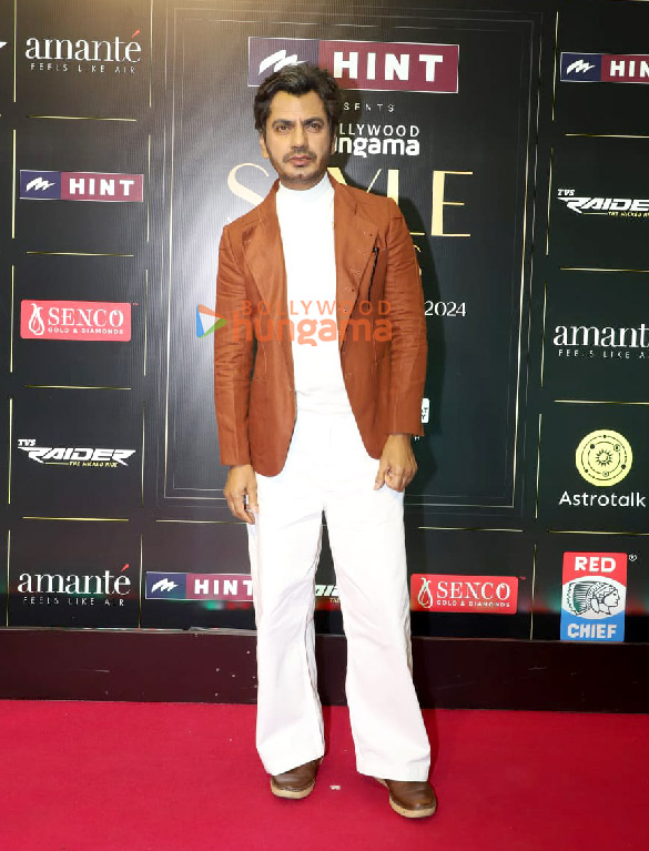 photos celebs grace the red carpet at bollywood hungama style icons summit and awards 2024 1025 5