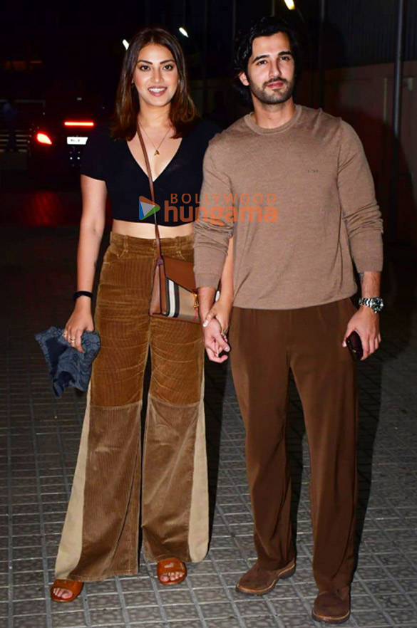 photos celebs grace the special screening of mr mrs mahi 275 2