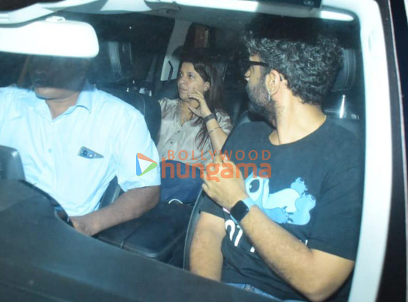 photos chunky panday javed akthar and others snapped outside hinduja hospital in khar 4