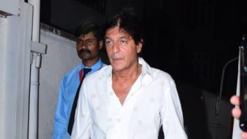 Photos: Chunky Panday, Javed Akthar and others snapped outside Hinduja Hospital in Khar