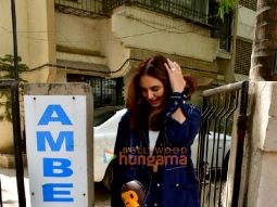 Photos: Huma Qureshi snapped at Kromakay salon in Juhu