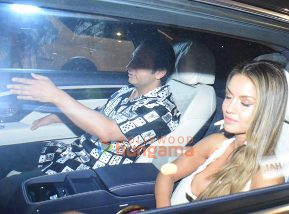 photos kajol anil kapoor and others snapped at karan johars birthday celebrations at his residence 2