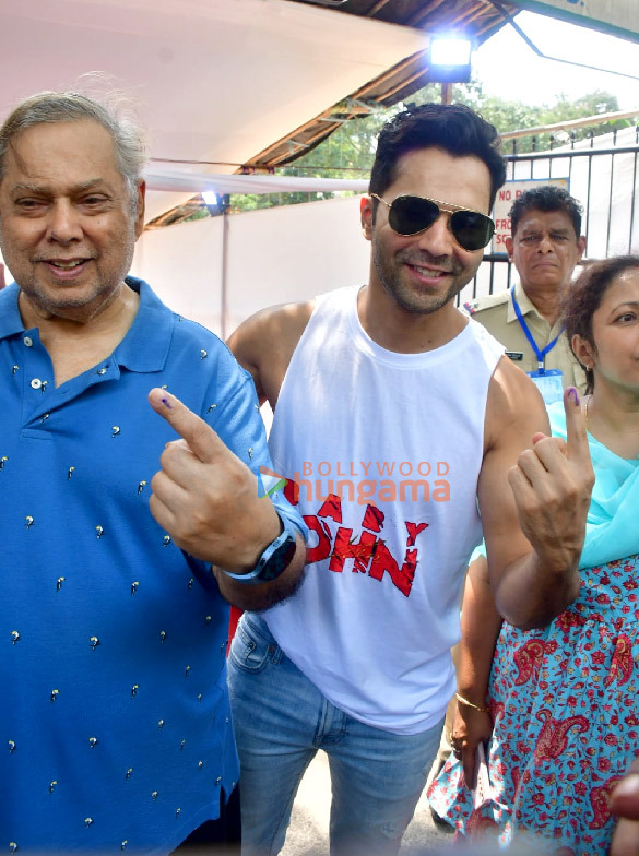photos lok sabha elections 2024 janhvi kapoor farhan akhtar zoya akhtar among others cast their votes in mumbai 3 8