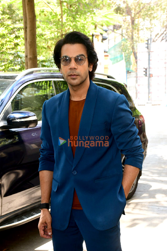 photos rajkummar rao jyothika alaya f and others snapped at victoria memorial school 7