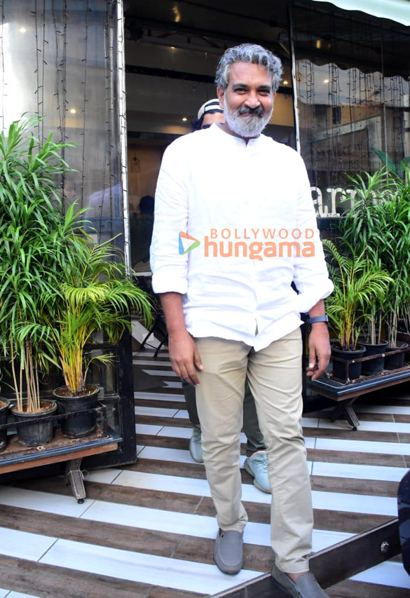 photos s s rajamouli snapped at farmers cafe in bandra 1