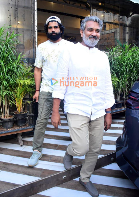 photos s s rajamouli snapped at farmers cafe in bandra 3