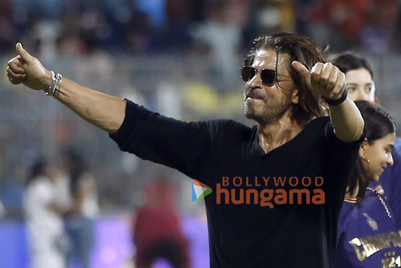 photos shah rukh khan aryan khan abram khan gauri khan suhana khan and others snapped in chennai as kkr lifts ipl 2024 trophy 5