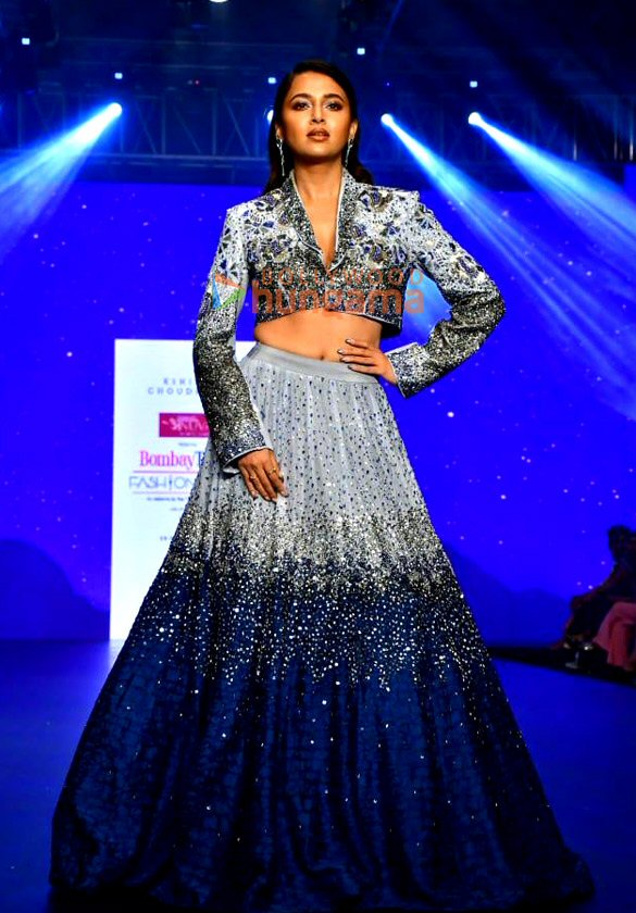 photos tejasswi prakash walk for kshitij chaudhary at bombay times fashion week 2024 5