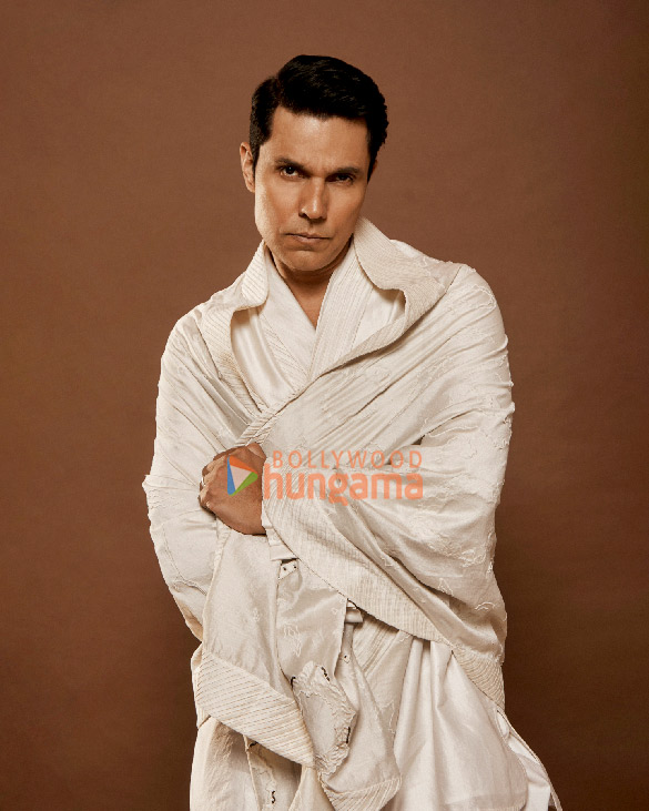 randeep hooda 2 5