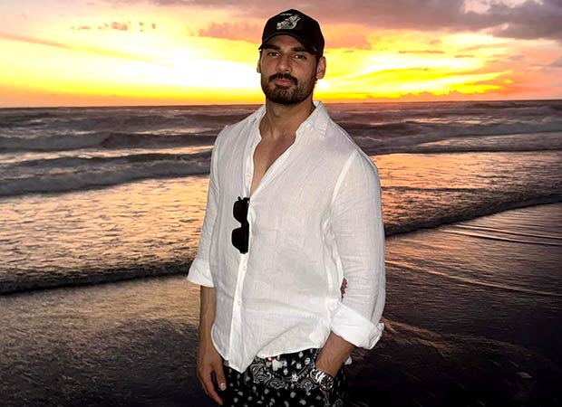 Sanki actor Ahan Shetty takes up ‘ice baths to sports’ as he undergoes extensive physical training for his role : Bollywood News