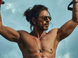 Shah Rukh Khan to bring back his salt and pepper look for King?