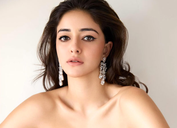 Ananya Panday enjoys perks of being an assistant director; calls it "Best shoot ever"