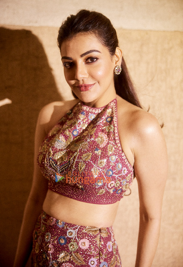 kajal aggarwal 7 4