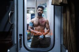 Kill movie stills