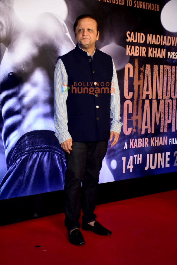 photos ananya panday alaya f and other grace the premiere of chandu champion 6